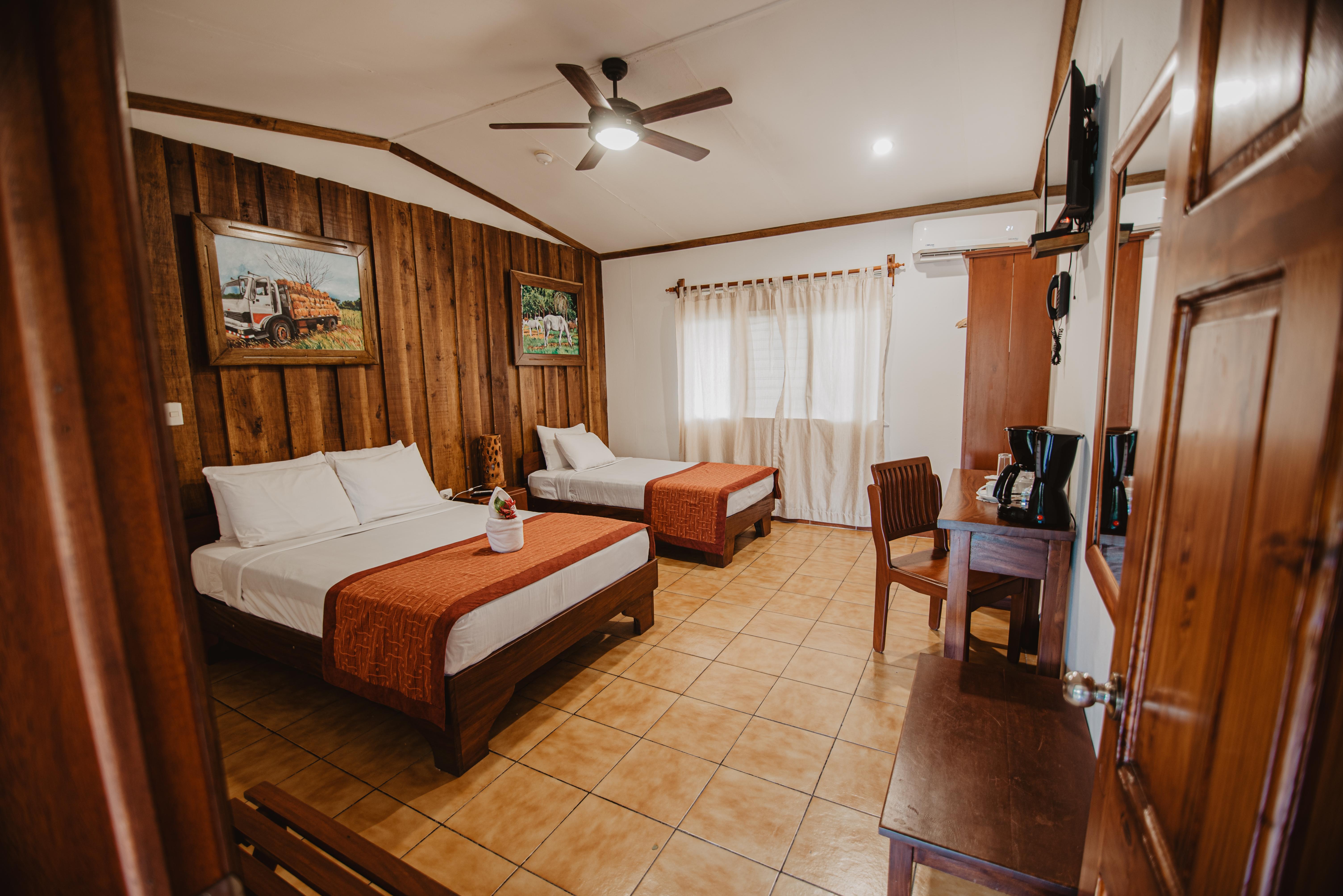 Hacienda Guachipelin Volcano Ranch Hotel & Hot Springs リベリア エクステリア 写真