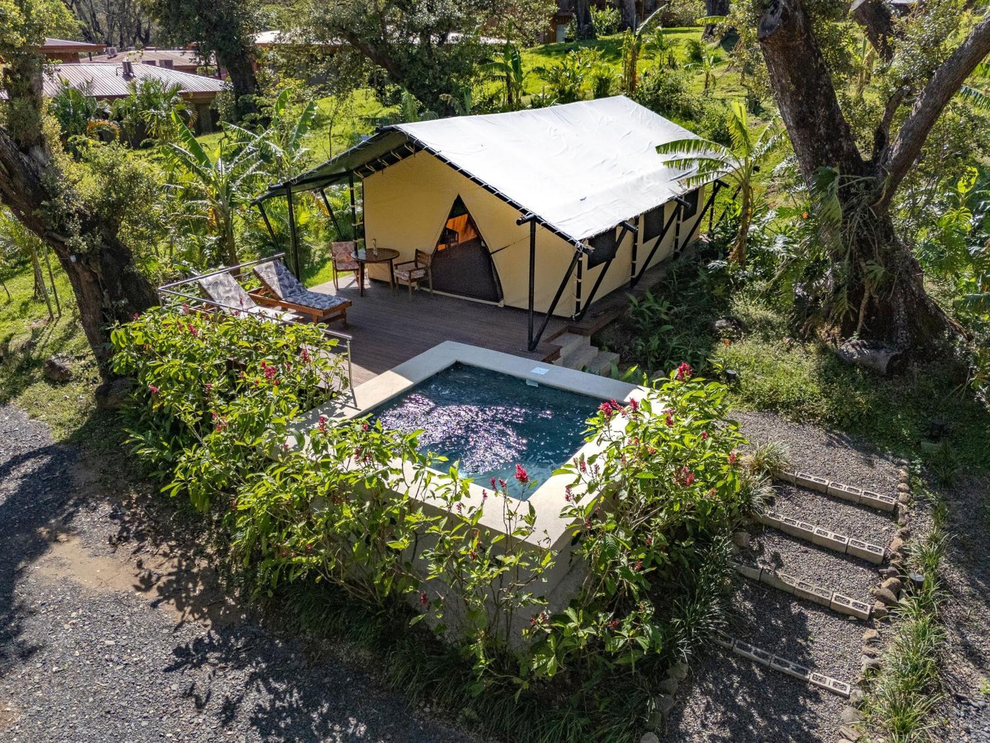 Hacienda Guachipelin Volcano Ranch Hotel & Hot Springs リベリア エクステリア 写真